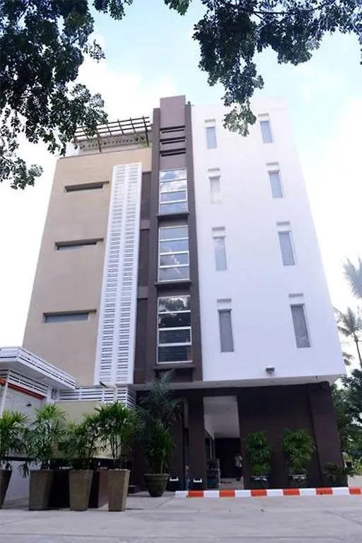 Green Paradise Hotel Yangon