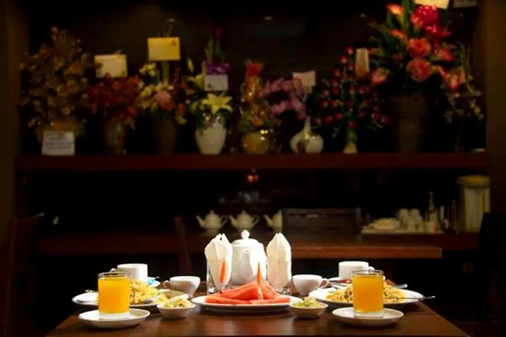 Green Paradise Hotel Yangon