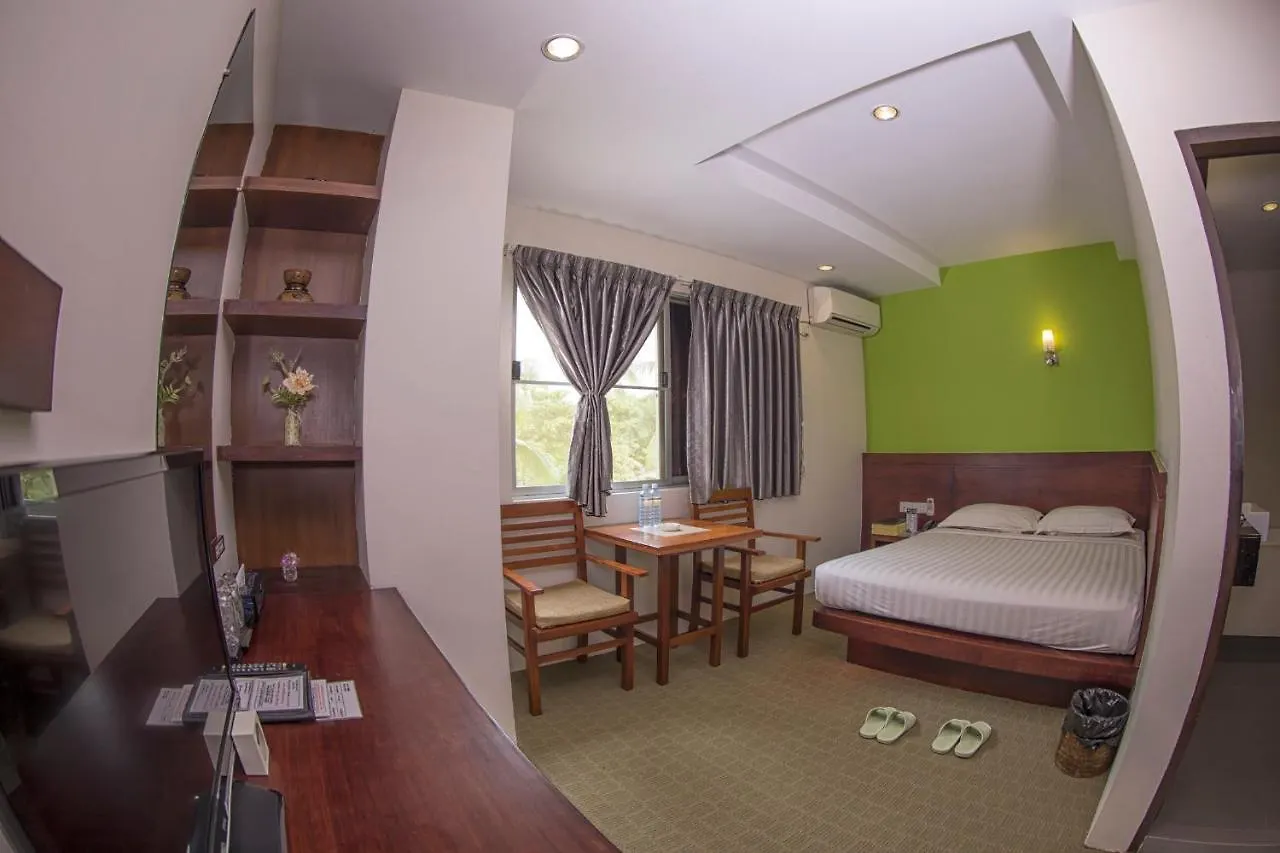 Green Paradise Hotel 양곤